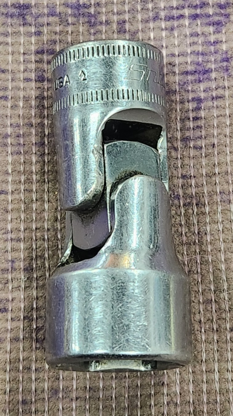 Snap On FSUM17 & FSUM16A 6 Point 3/8″ Drive Shallow Swivel Socket PAIR
