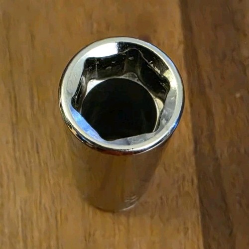Husky 1/2″ Deep Well Socket 6 Point 3/8″ Drive China/Taiwan