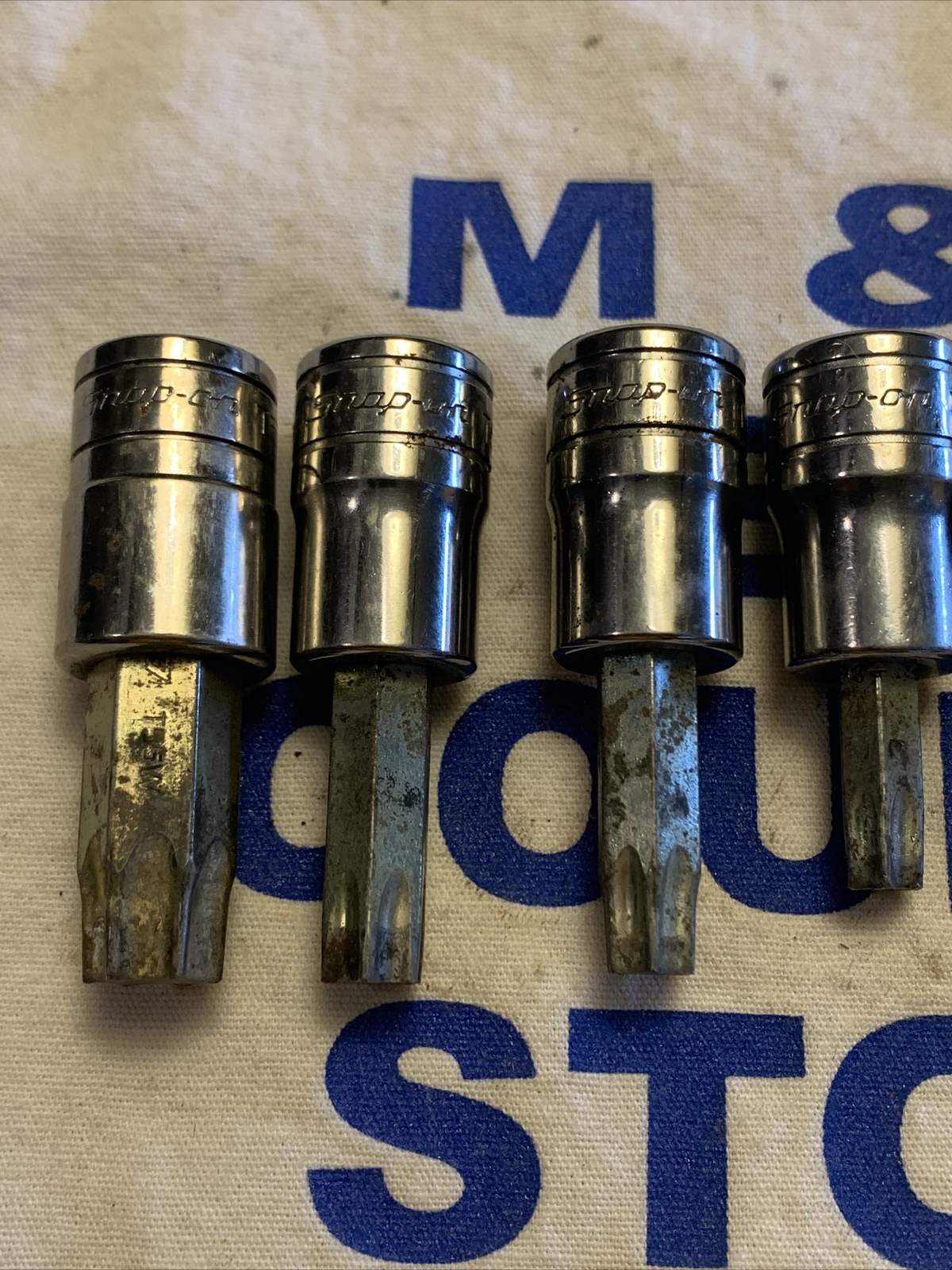 Snap-on 8pc Combination Drive TORX Bit Heavy-Duty Removal Socket Set 209EFTXBY