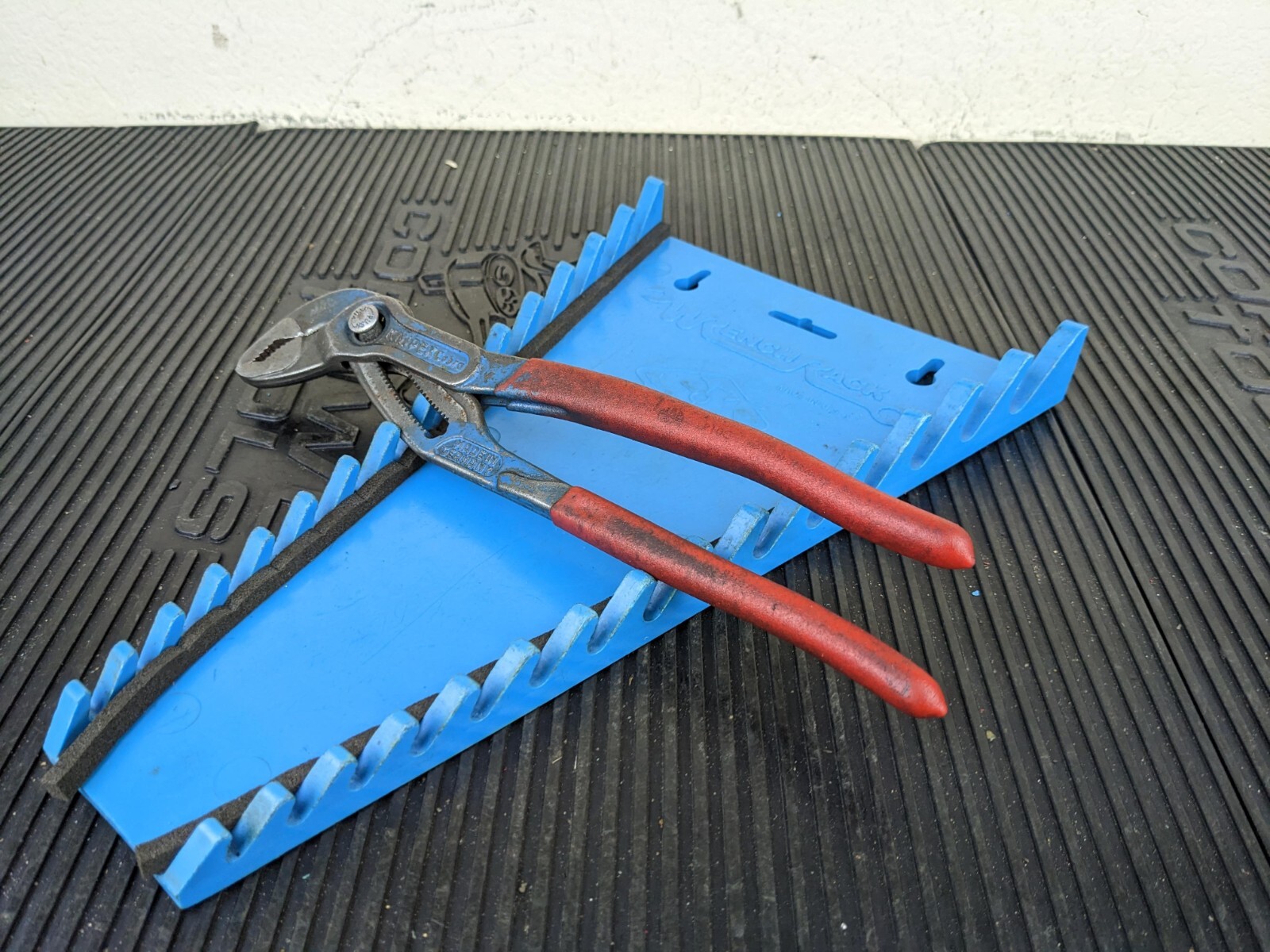 #bi005 Mac Tools P10C Knipex Cobra Self-Gripping 10in Pliers