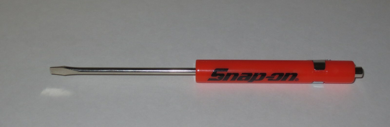 (5)FIVE Snap on ORANGE Pocket Screwdrivers, Flat Tip Screwdriver, Magnetic .NEW.