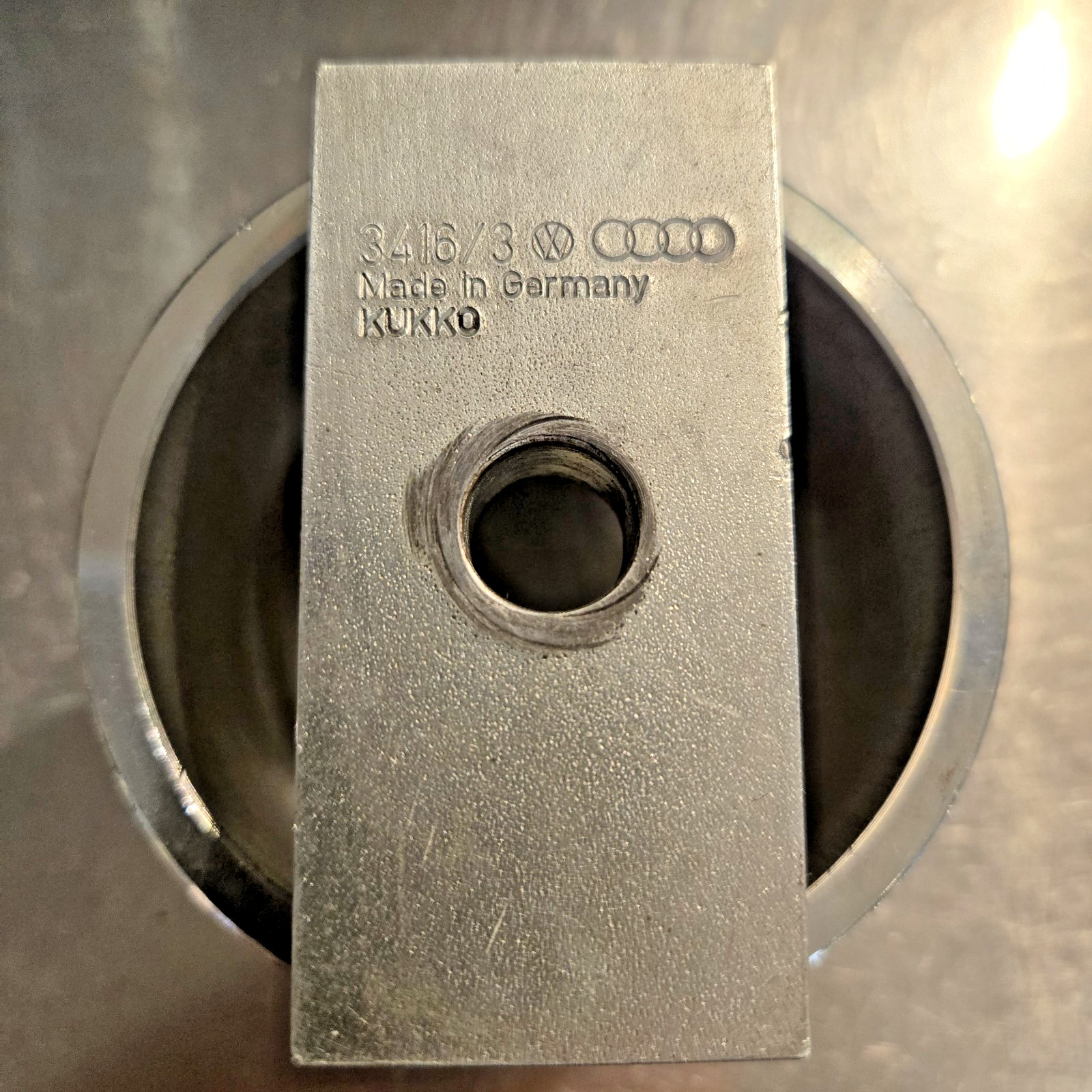 Kukko 3416/3 Volkswagen/Audi (OEM) rubber bushing removal tool