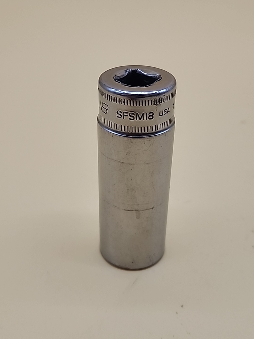 Snap-on Tools SFSM18 3/8 Dr 6Pt Metric 18mm Flank Dr Deep Chrome Socket USA