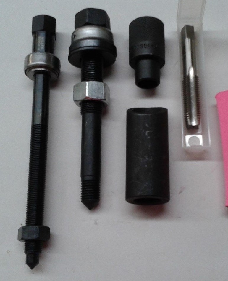 MILLER TOOL 9050A SLEEVE REMOVER INSTALLER & FORCING SCREW SET