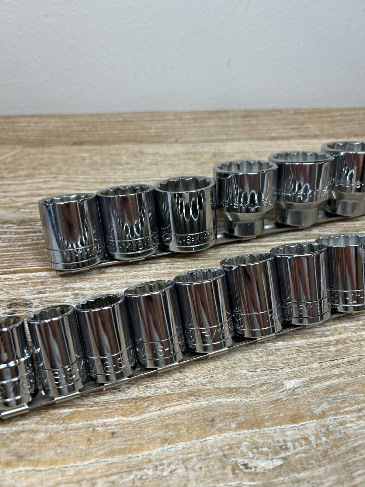 SK Tools VTG 18 Piece 1/2″ Drive, 12 Point, 3/8″ to 1-1/2″ Shallow Socket Set