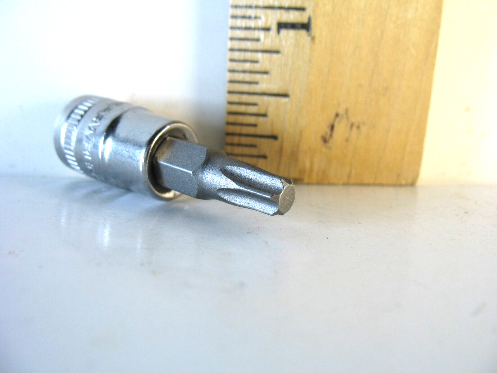 Gearwrench 80176DN, 1/4″ Drive Torx Bit Socket T27 – Brand New