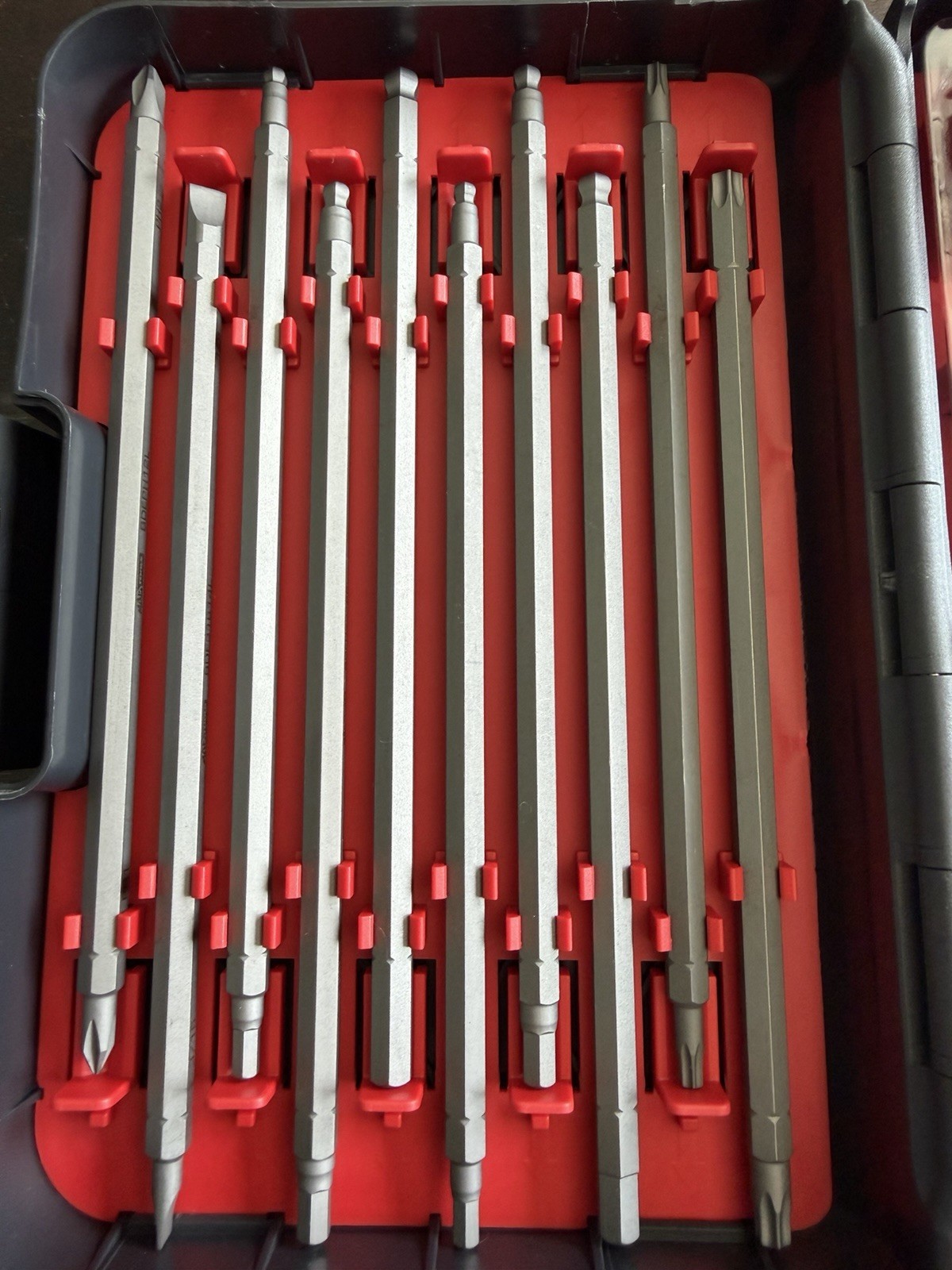 MAC Tools SBDR41SN 41-PC. DUAL RATCHETING SCREW & NUT DRIVER SET???