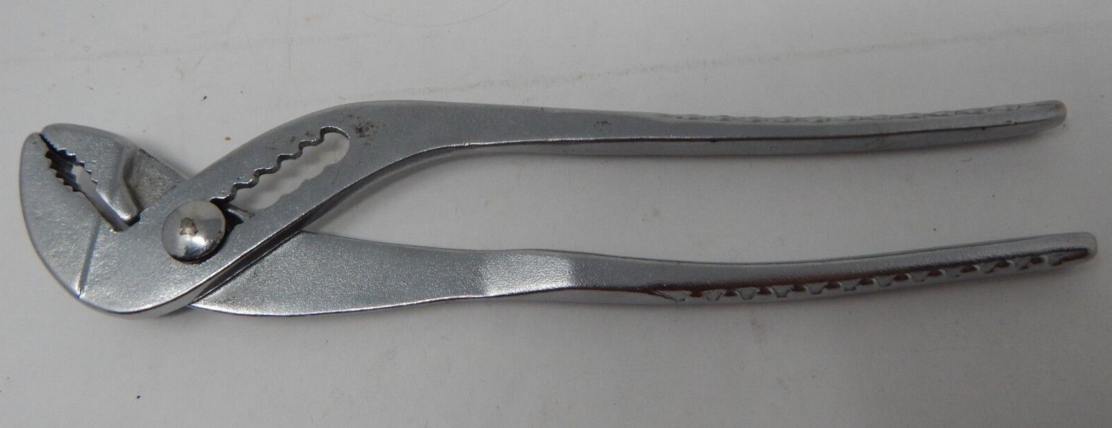 HEYCO PLIERS ~ BMW ~ 7 1/2» long ~ NICE ~