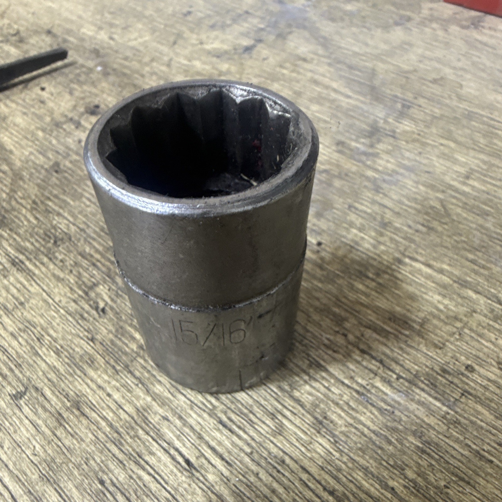 True craft 15/16 3/4 Drive 12 Point Socket
