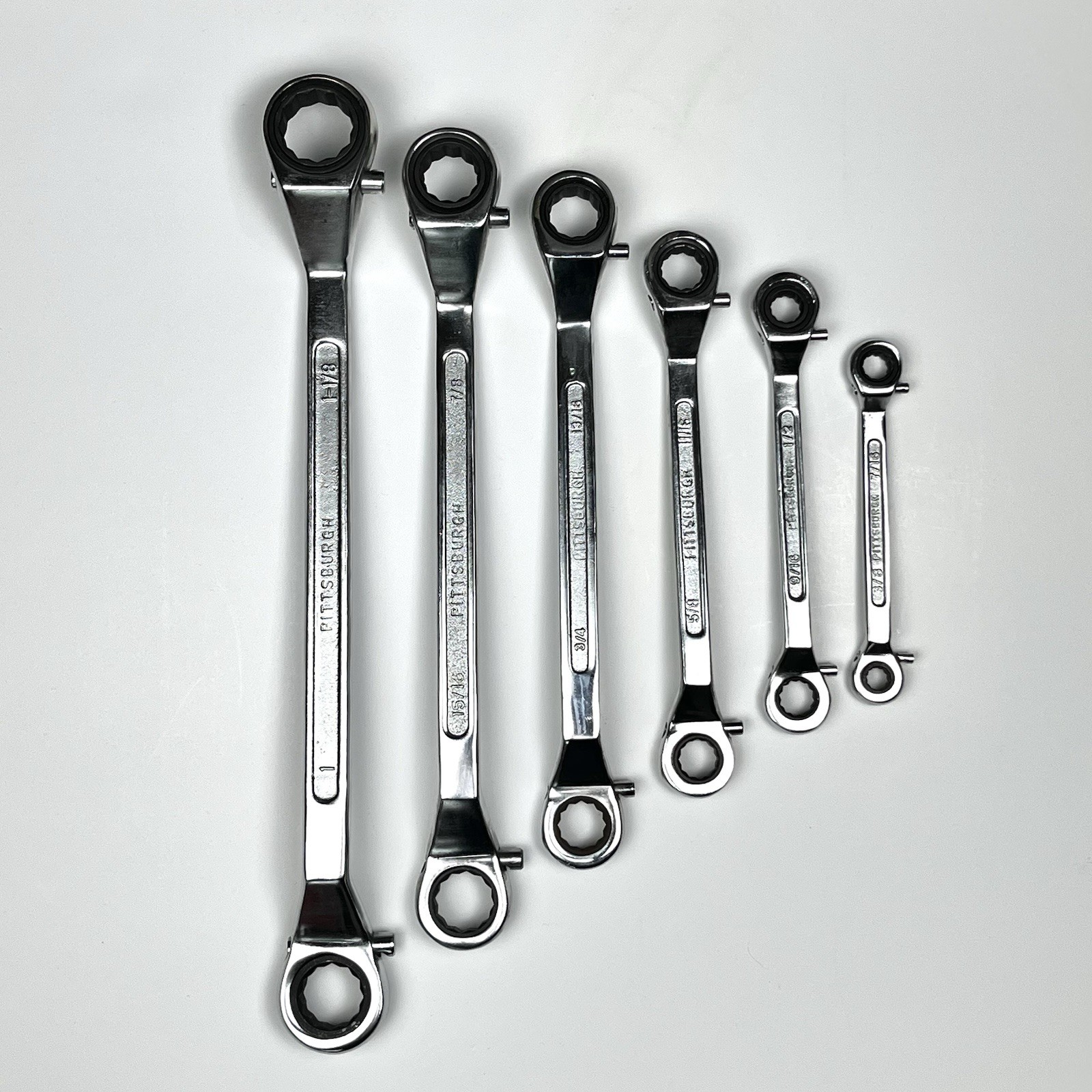 Pittsburgh 6pc Standard Reversible Ratchet Wrench Set 3/8″-1-1/8″ ***AS IS***