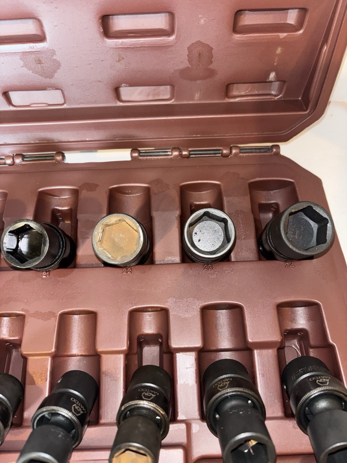 Matco Tools 13 Pc 1/2″ Metric 6 Pt ADV Universal Impact Socket Set – SCUPM136V