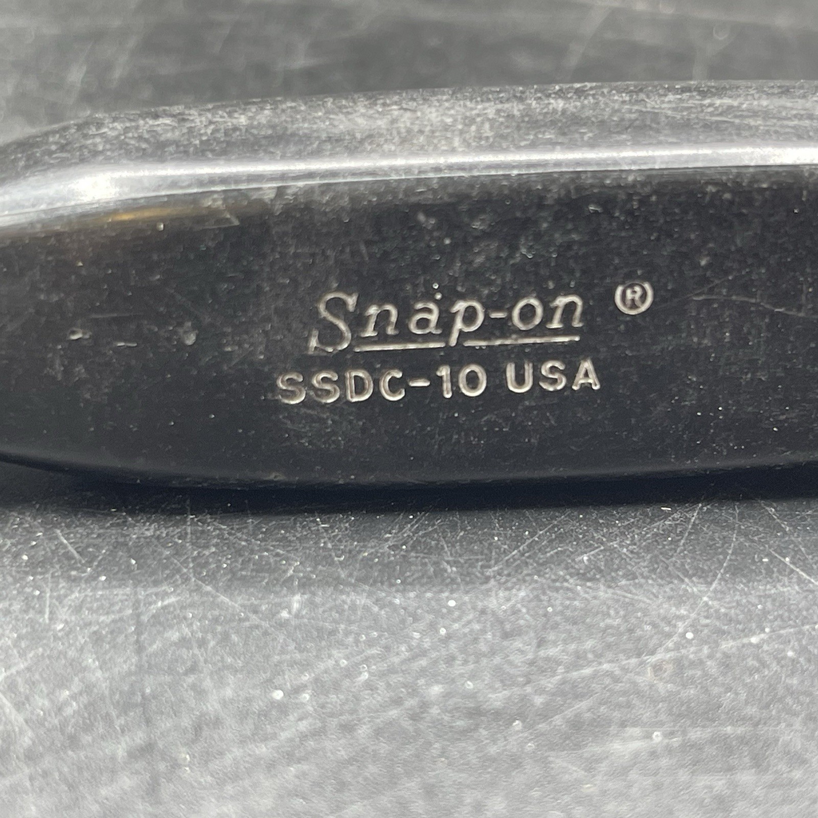 Snap-on SSDC4 4″ Clutch Head Black Hard Handle Screwdriver Tool USA Good Condish