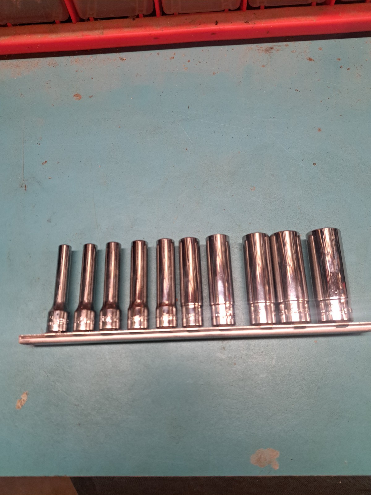 Snap On 110stmy 1/4 drive 10 Pc sae deep 6 point socket set like new
