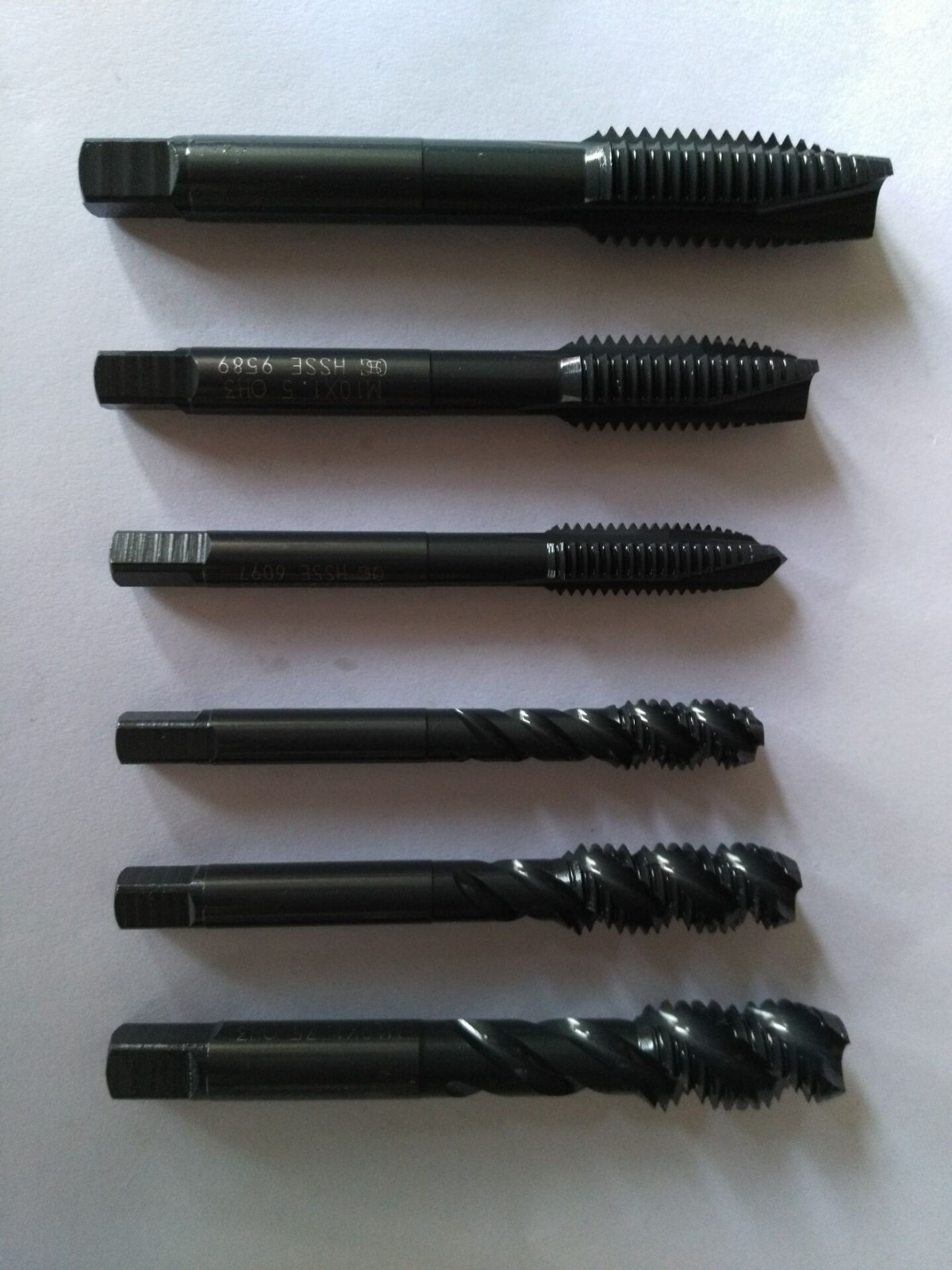 THREADING TOOLS EP2056305- M 18 HSS-E-PM 1PC