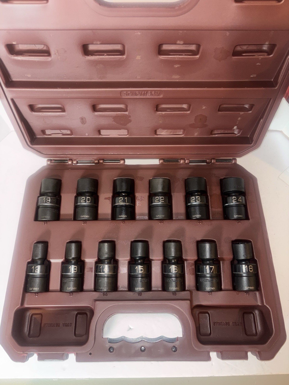 Matco Tools 13 Pc 1/2″ Metric 6 Pt ADV Universal Impact Socket Set – SCUPM136V