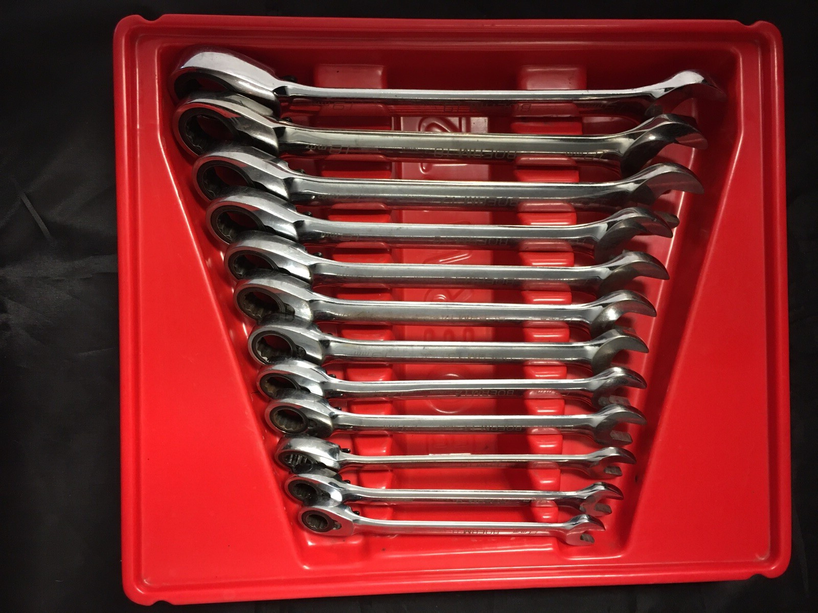 Blue Point 12 Pc Metric 15° Offset Ratcheting Combination Wrench Set BOERM712
