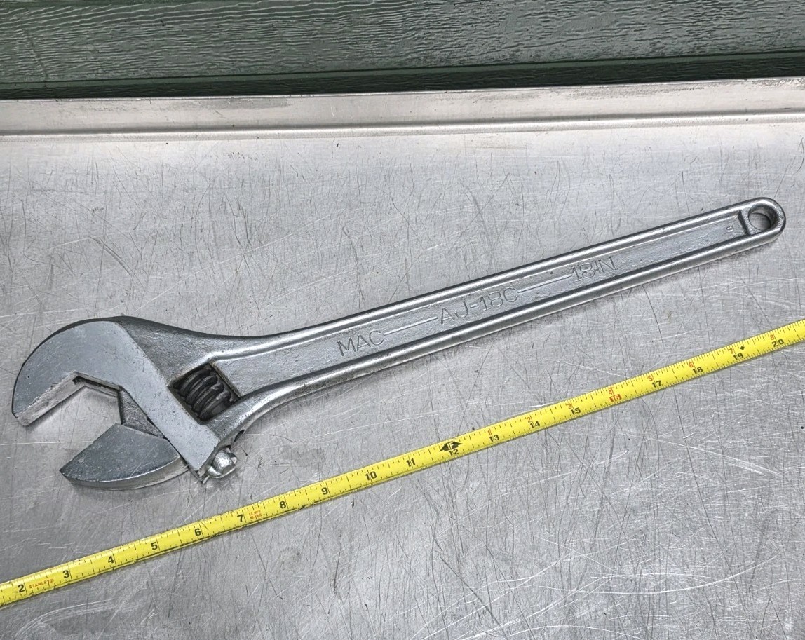 Mac Tools USA 18 Inch Adjustable Wrench Industrial Finish AJ-18C