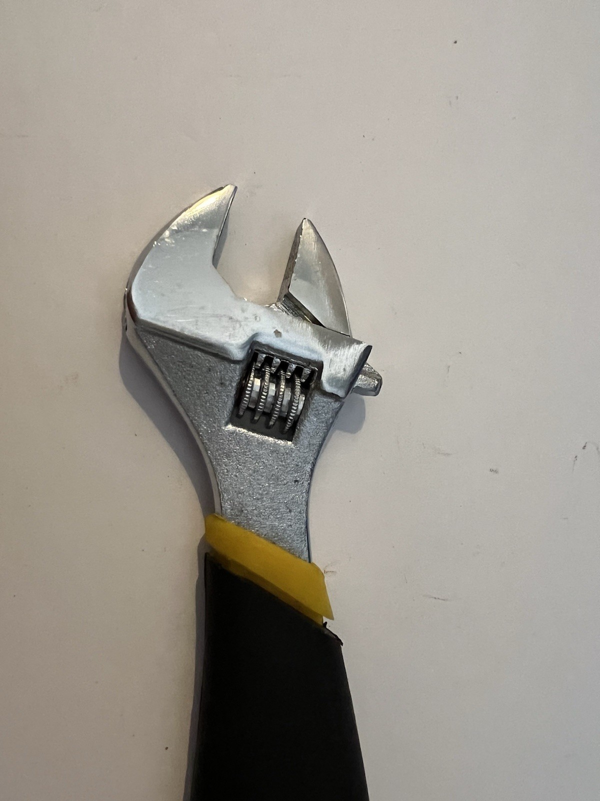 Adjustable Wrench Unbranded 6″ Cushioned Handle Black Yellow