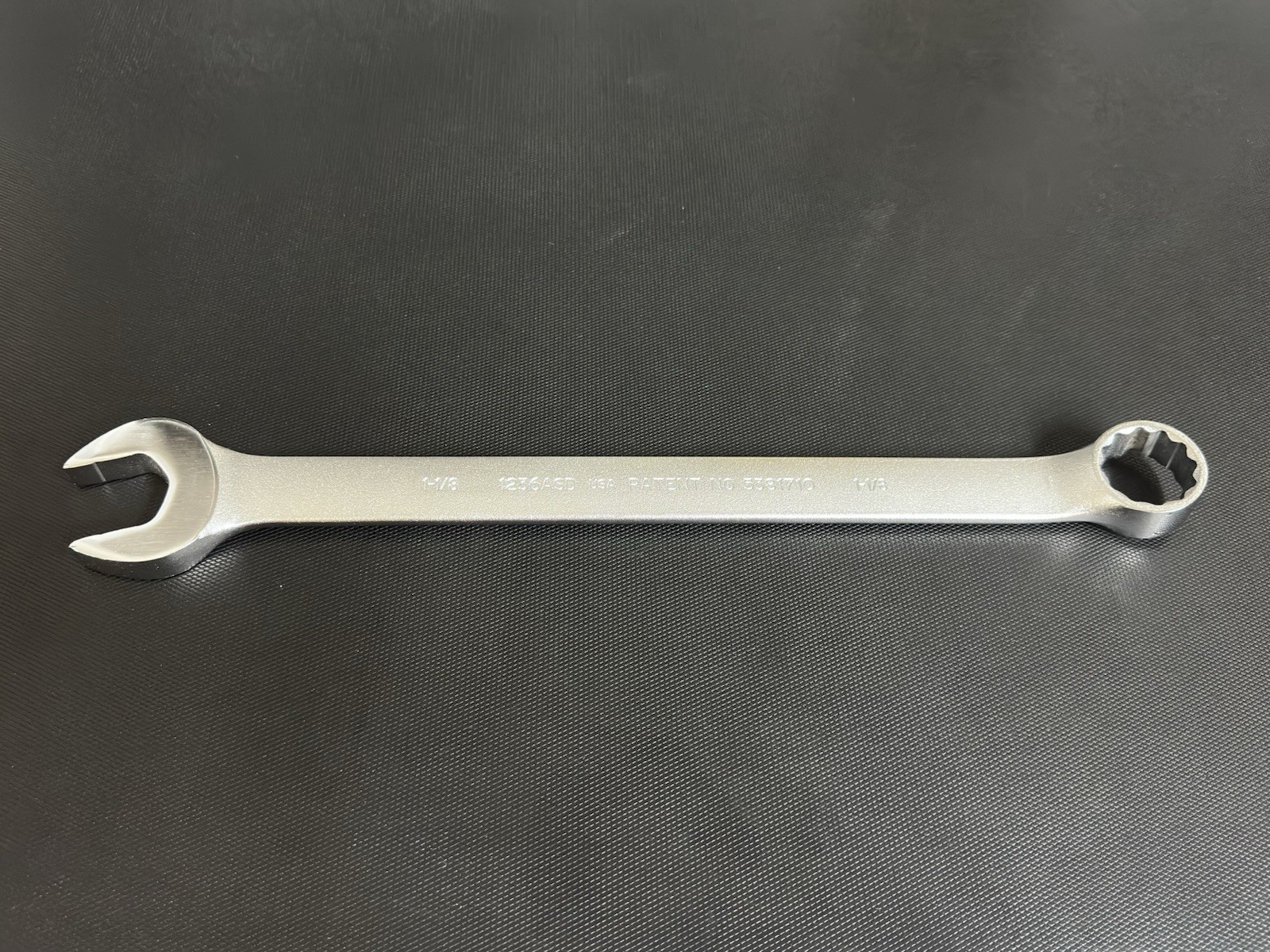 PROTO 1 1/8″ SAE 12-Point Combination Wrench w/ Anti-Slip Design 1236ASD USA NEW