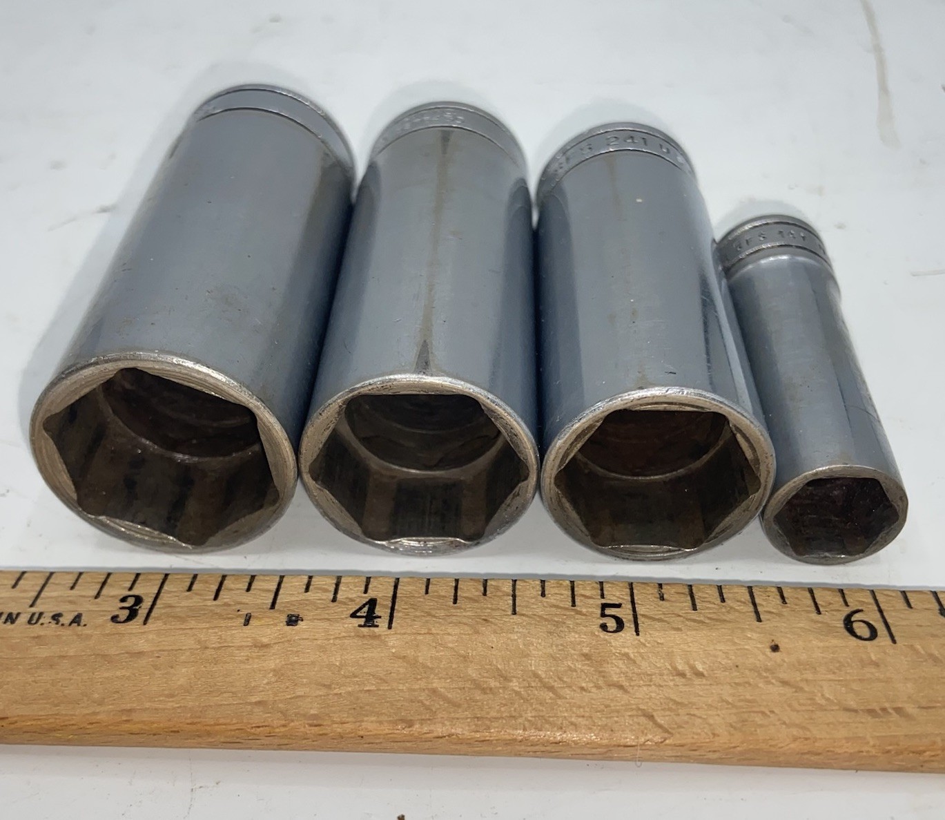 Snap-On 3/8″ Drive SAE Socket Deep Well 6 PT 4 pieces 7/16”, 7/8”, 3/4”, 13/16”