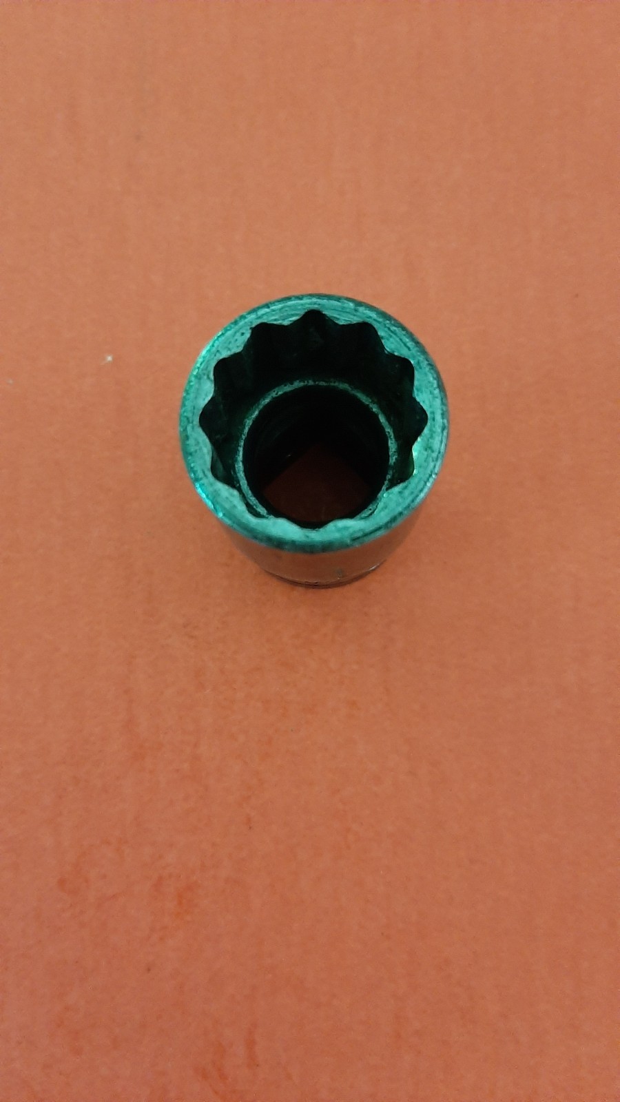 Snap-on GSW240 3/4″ 1/2″ Drive 12pt Point Black Industrial Finish Socket