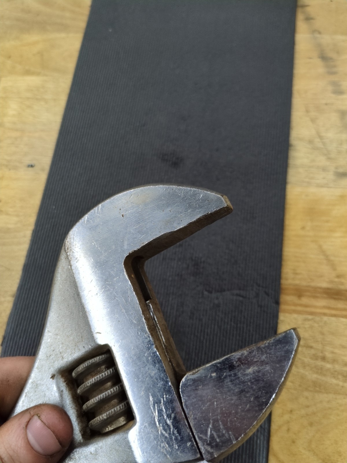Mac Aj15a 15″ Crescent Adjustable Wrench