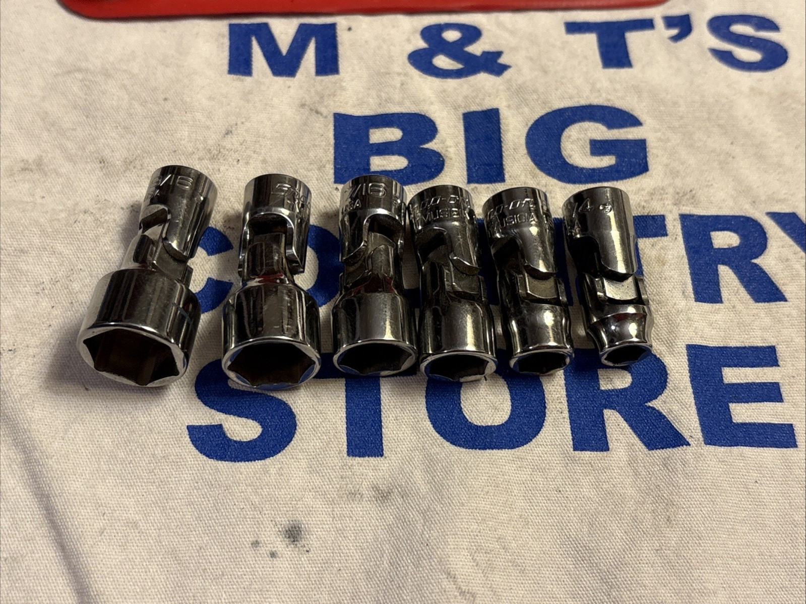 Snap-on 1/4″ Drive Shallow Universal Socket Set (1/4, 5/16, 3/8-9/16″) 106TMUSA