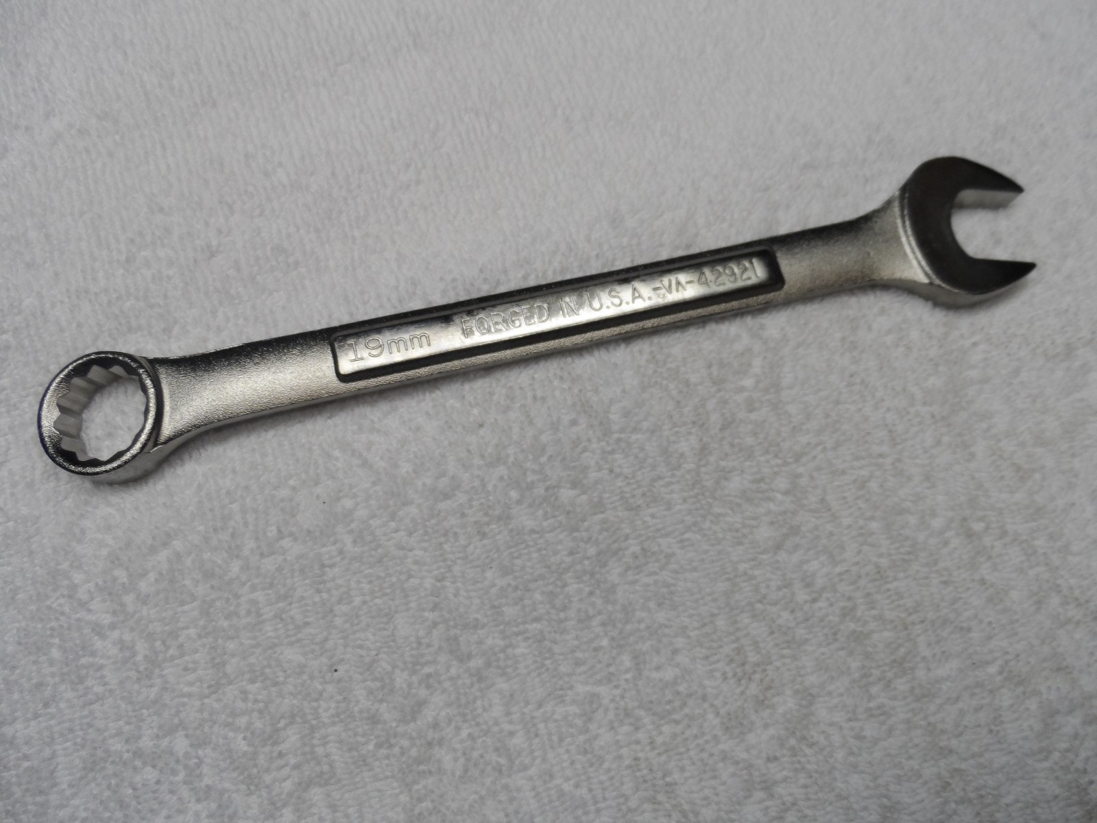 Craftsman Metric MM Combination Wrench, 12pt, USA NOS, 19mm – Part # 42921