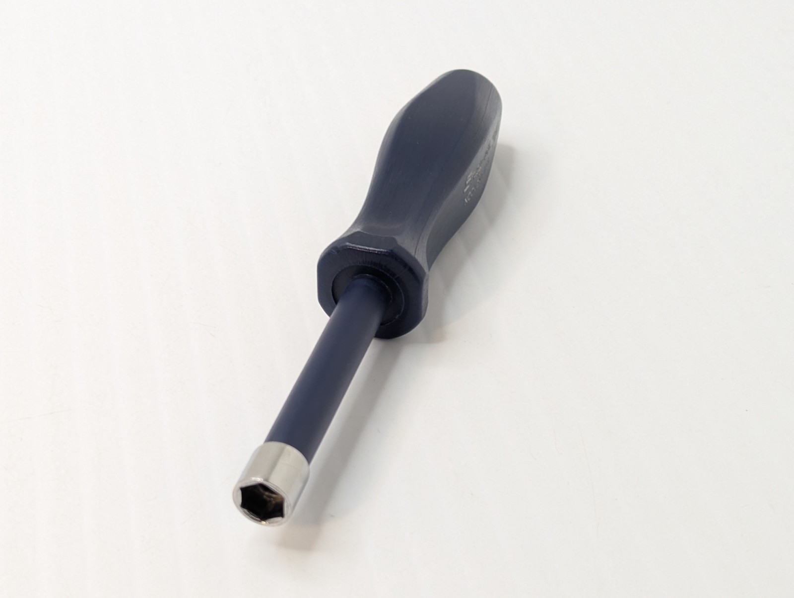 Snap-On Tools 3/8″ Nut Driver Blue Hard Handle Socket NDD112AB Made In USA
