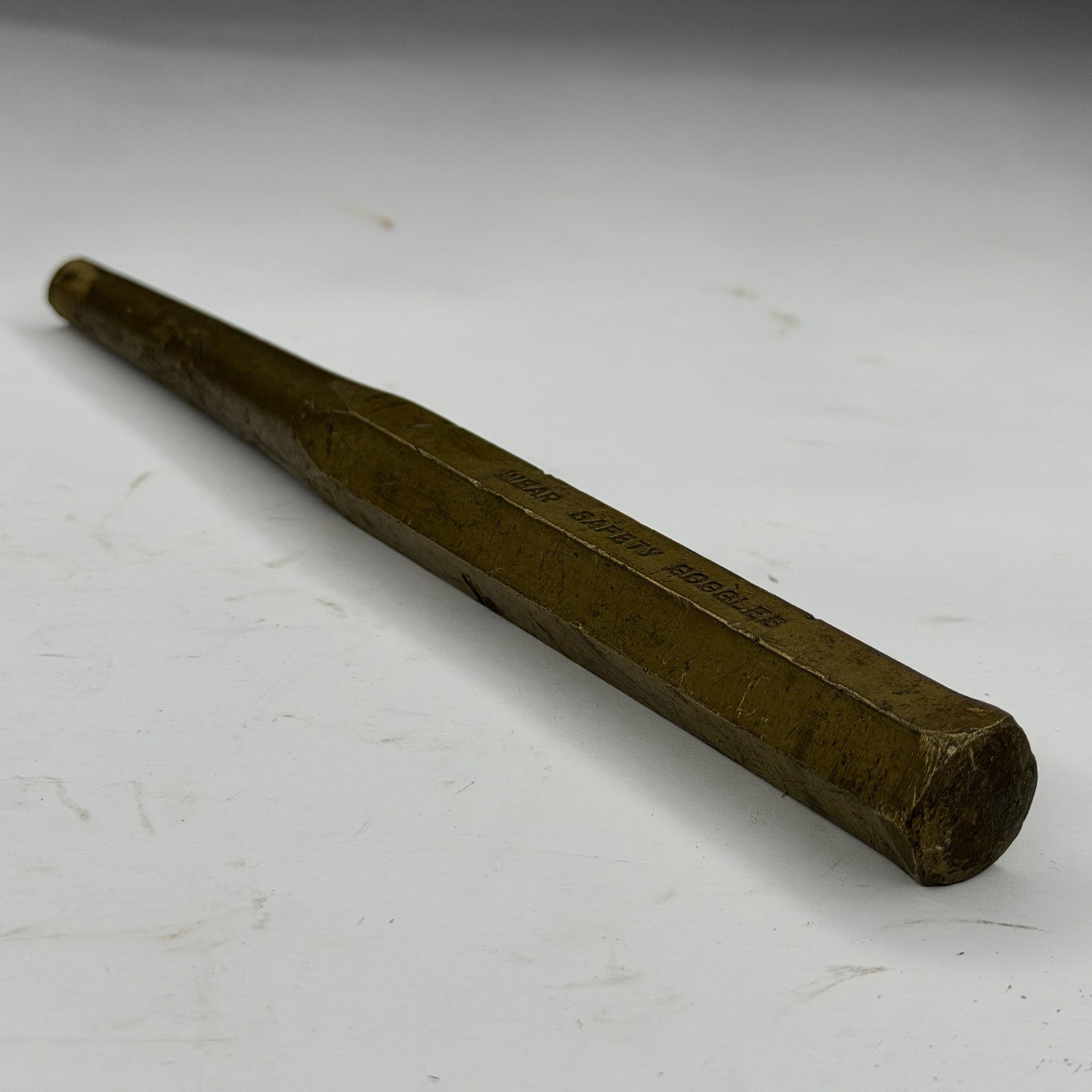 MAC Tools SMP12B USA 7″ Long Tapered Non-Sparking Bronze Starter Pin Punch