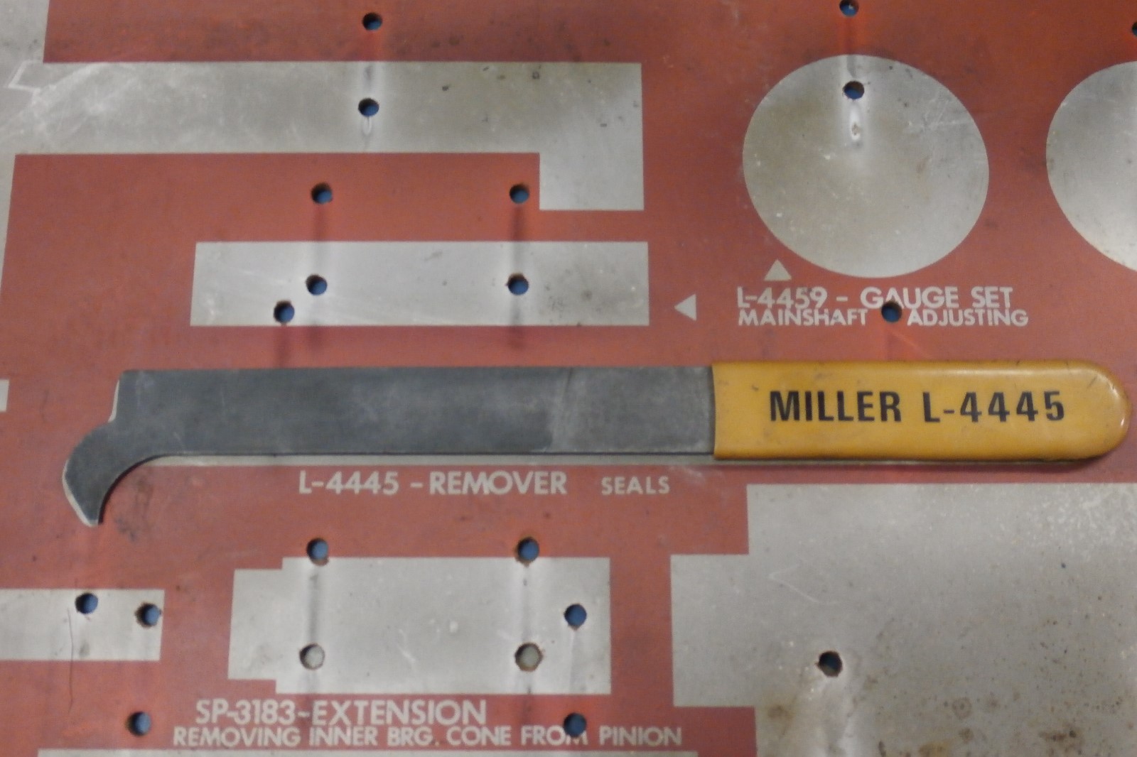 L4445 78 Omni Horizon Seal Remover Miller Tool ~