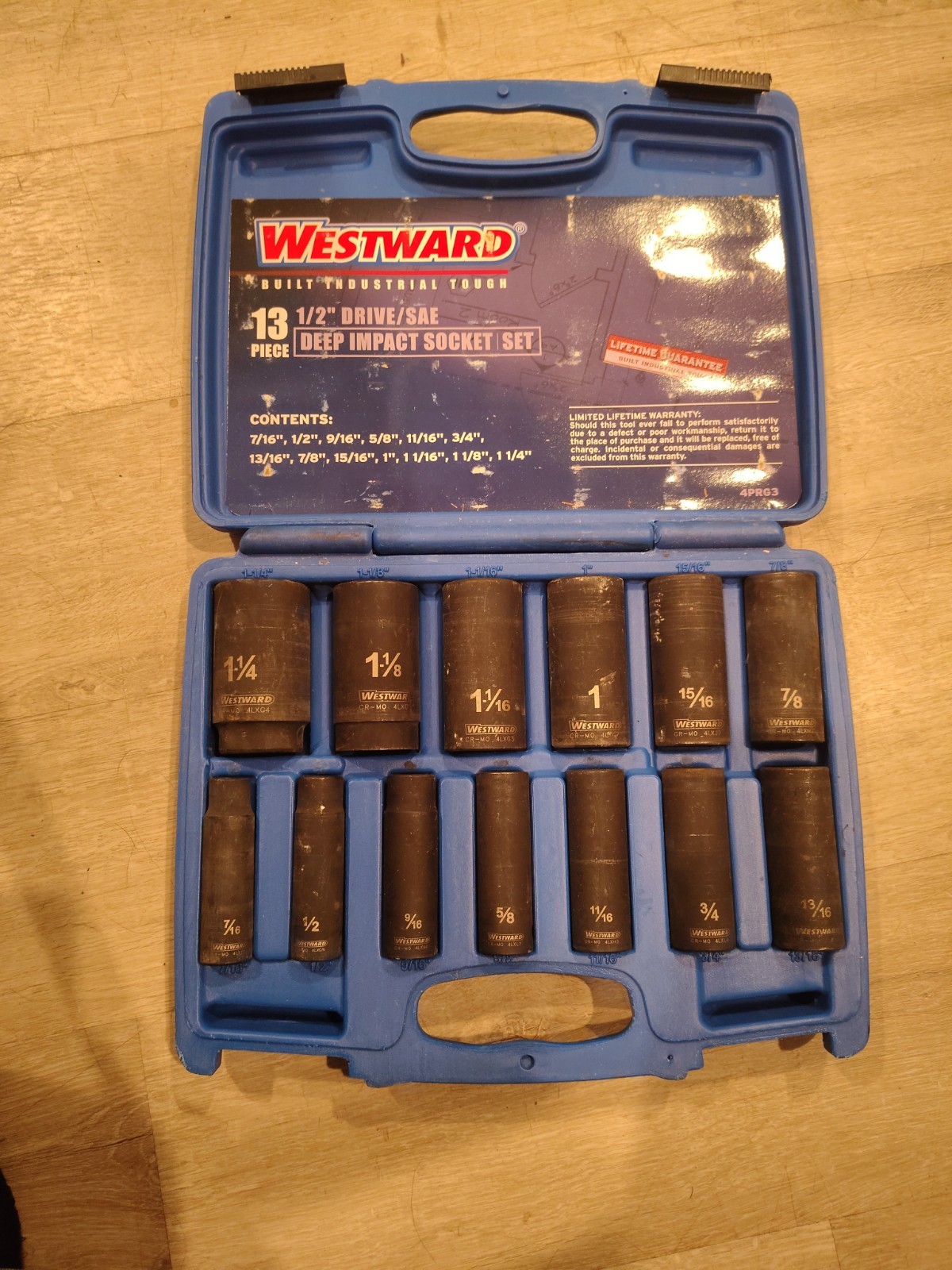 WESTWARD 4PRG3 1/2″ DRIVE/SAE DEEP IMPACT SOCKET SET 13 Piece in Hard Case