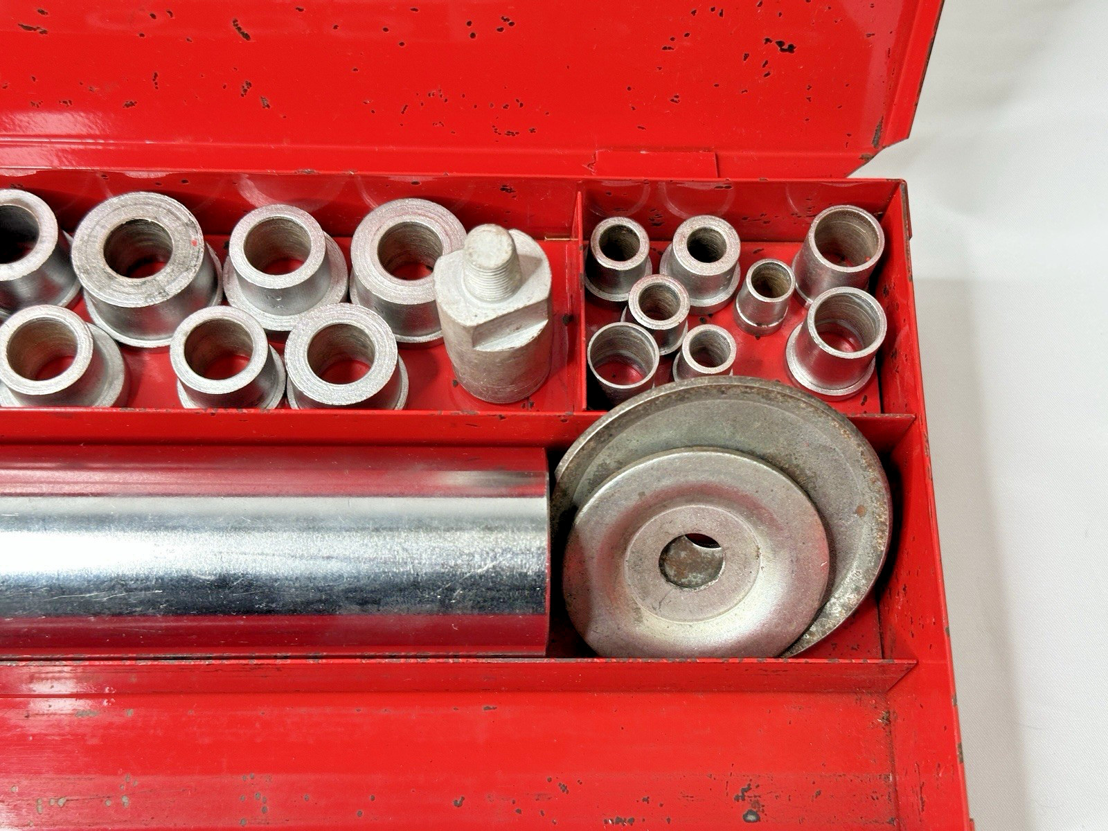 Snap On 35 PC Vintage Bushing Driver Set With Metal Case USA Read Description
