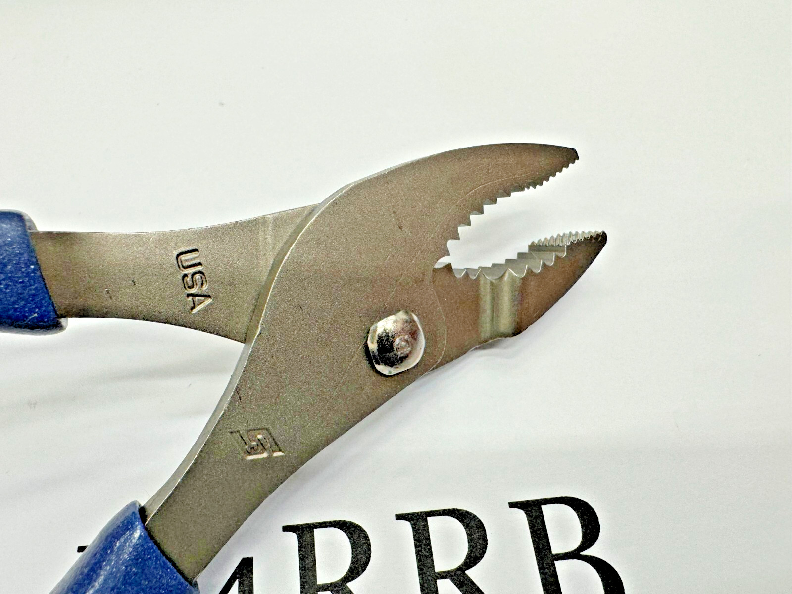 Snap-on Tools USA NEW POWER BLUE 6″ Soft Grip Combo Slip-Joint Pliers 46ACFMB