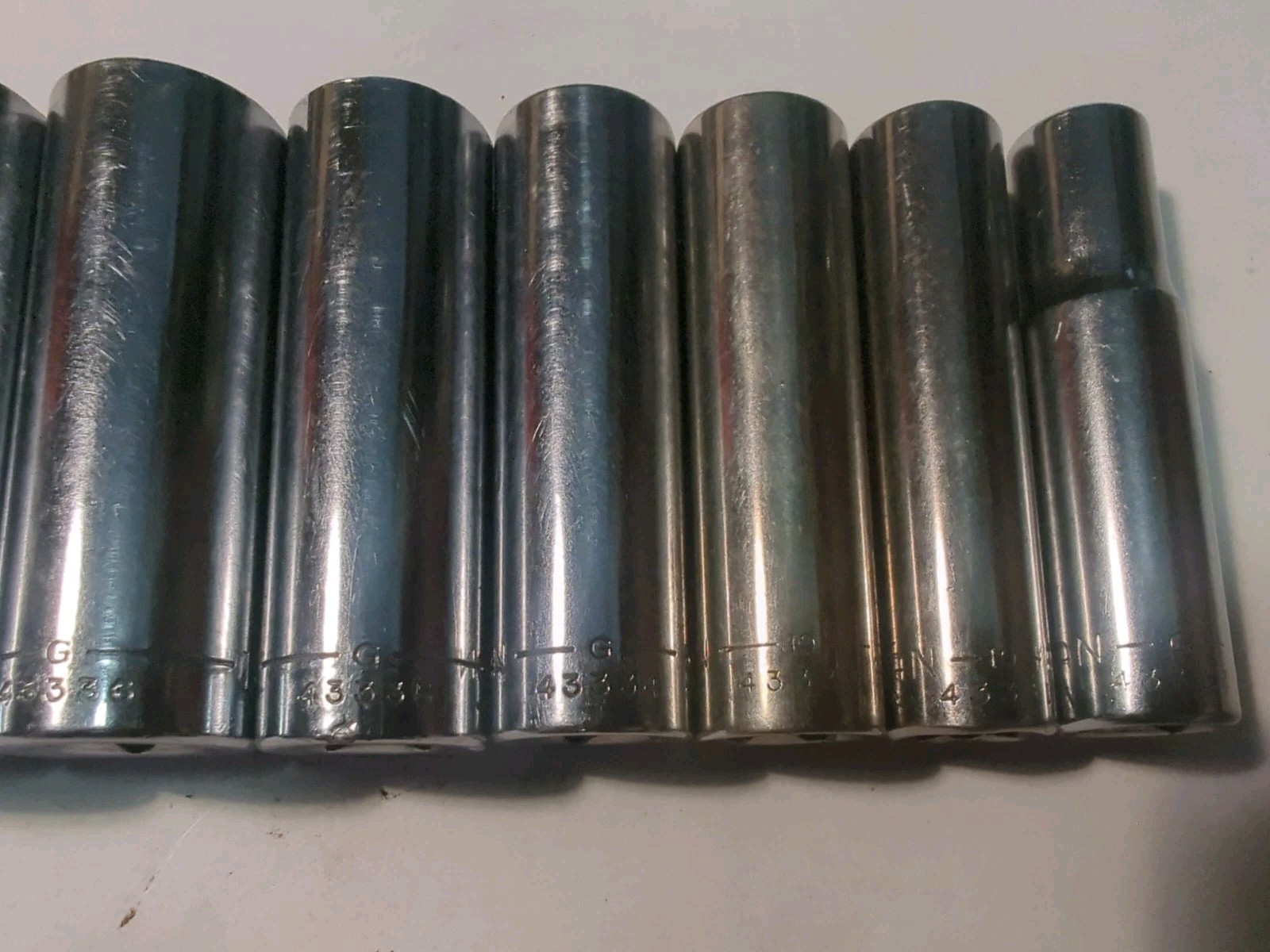 Nice Craftsman 9pc 3/8 Drive 6Pt Deep SAE Socket Set 3/8-7/8 G Series USA 433XX