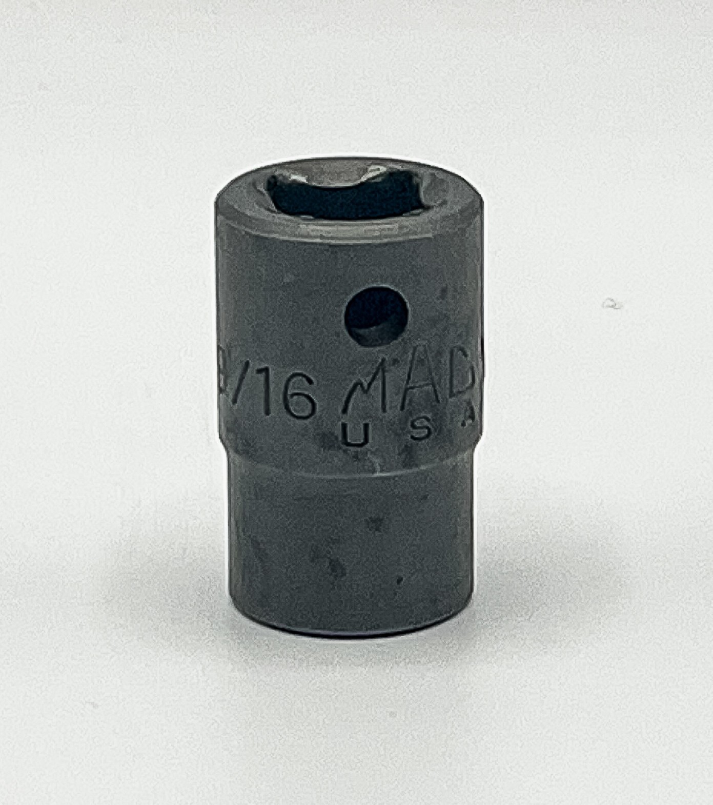 Mac Tools 1/2″ Drive, 12-Point SAE 9/16 Shallow Impact Socket VP182R