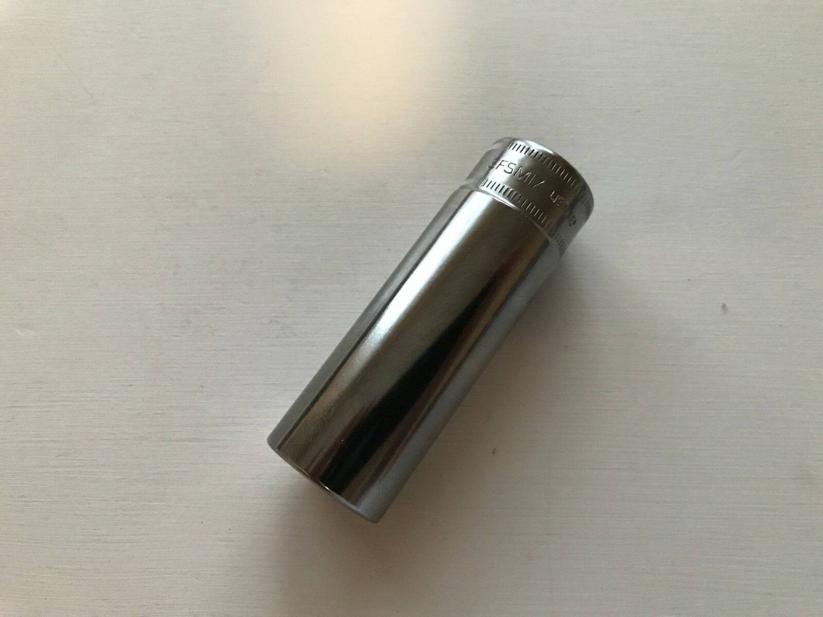 Snap-On Tools USA NEW 3/8″ Drive 6pt 17mm Metric Deep Chrome Socket SFSM17