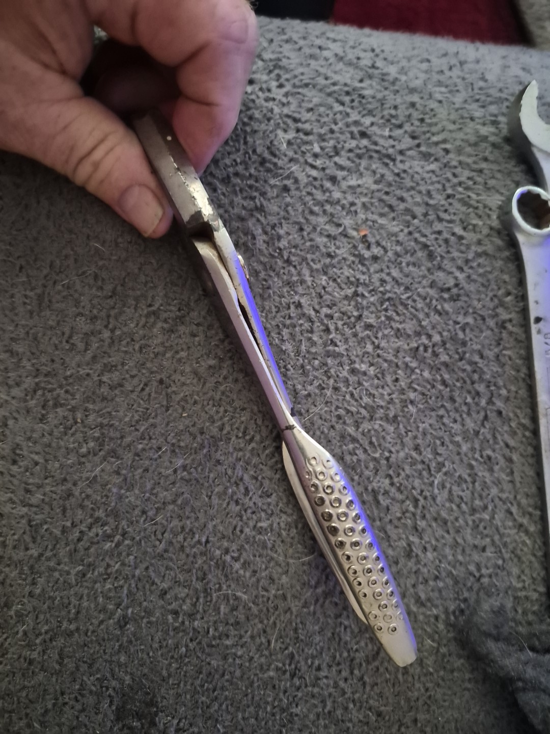 Snap On USA Vacuum Grip 7-1/2″ Pliers No 137