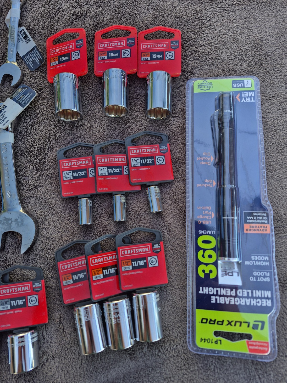 Lot of 24 Pcs CRAFTSMAN Shallow Socket And 3 Pcs Of Rechargeable Led Headlamp