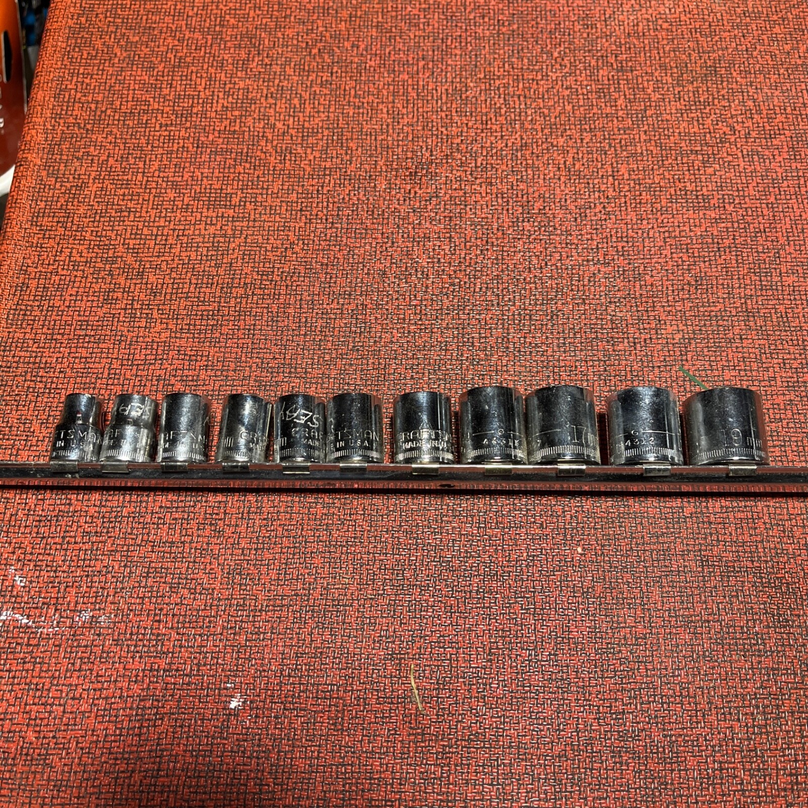 CRAFTSMAN 3/8″ drive 12pt 44301-44313 9mm-19mm Shallow Socket 11 pc Set