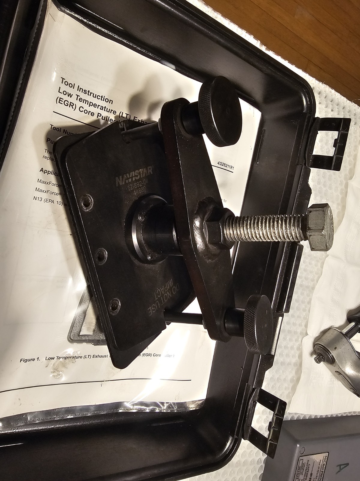 NAVISTAR 12-892-04 Low Temperature EGR Core Puller Tool – FREE SHIPPING