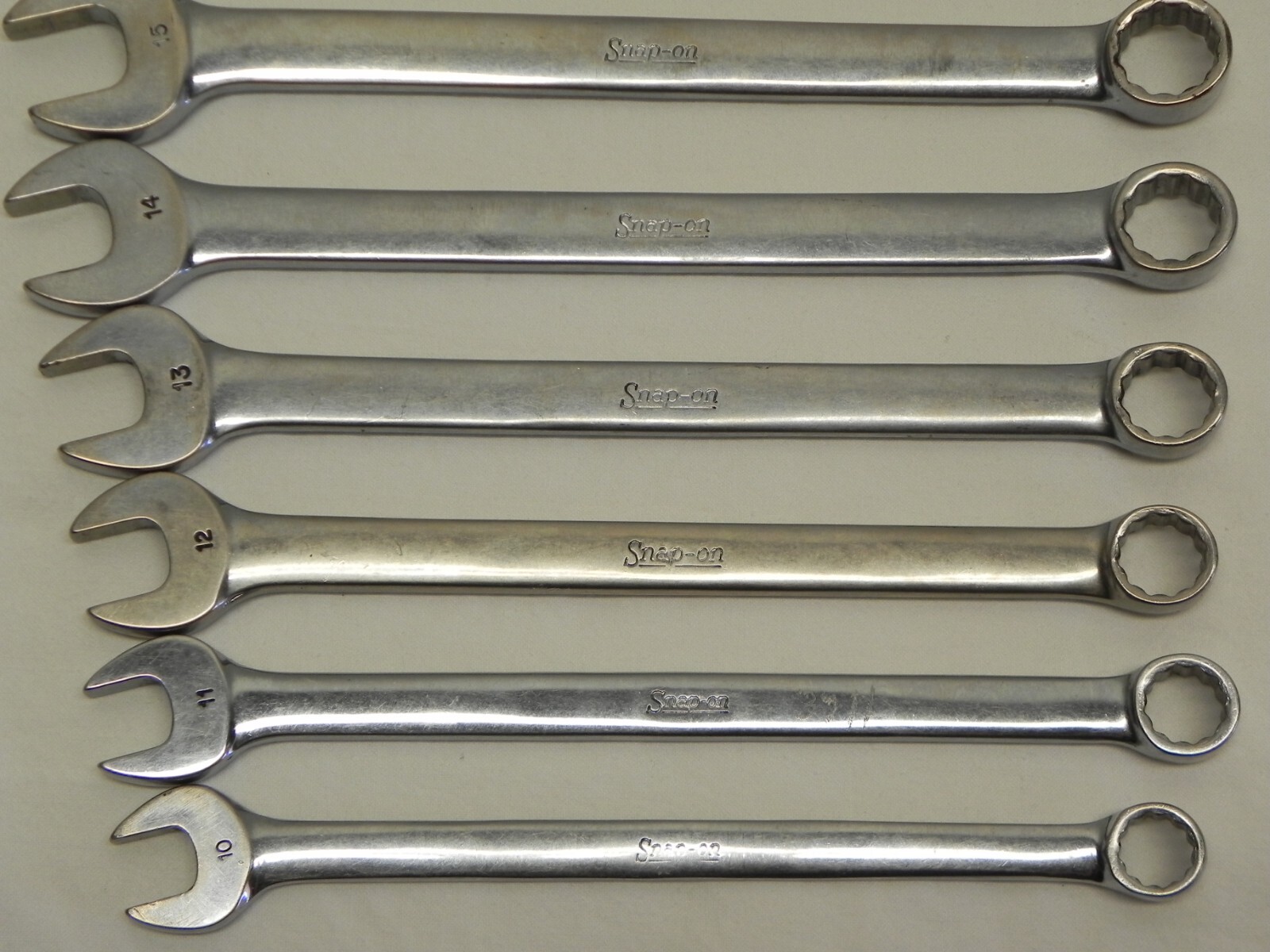 Snap-On 9 Piece 12-Point Metric Flank Drive Combination Wrench Set (10mm-18mm)