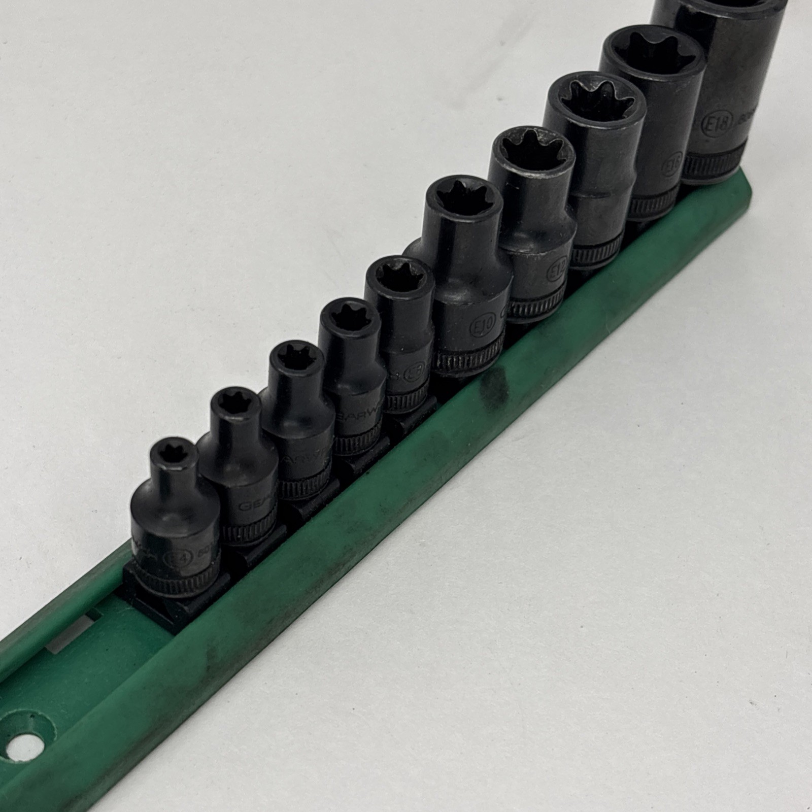 Gearwrench External Torx Socket Set 1/4″ 3/8″ 1/2″ Drive 10Pc W/ rail