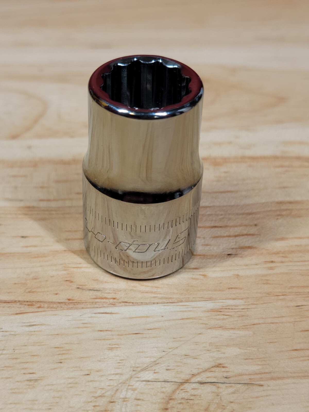 Snap-on Tools SWM141A 14mm 1/2″ Drive Metric 12-Point Shallow Socket