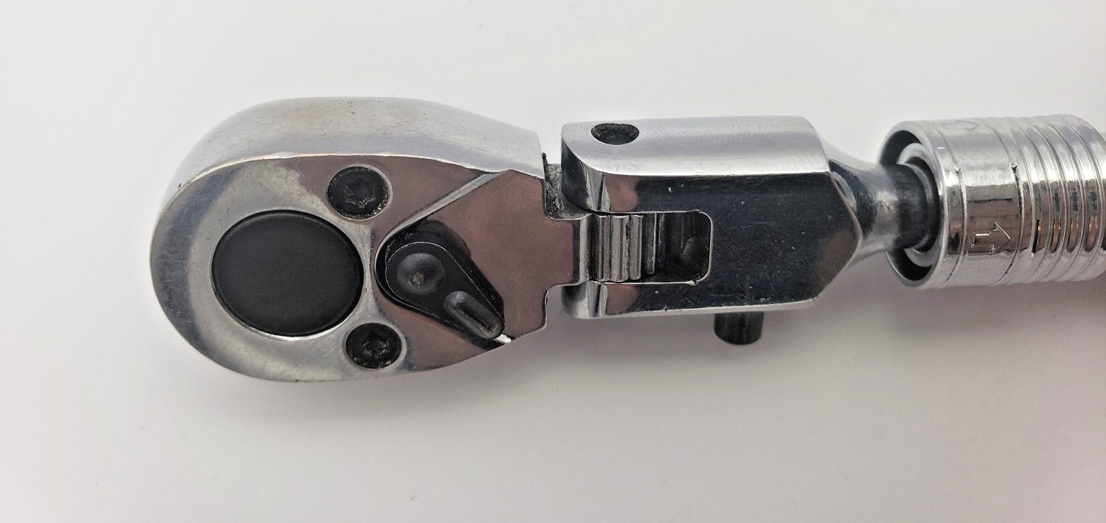 EZ Red MR14FL 1/4″ Drive Extendable Flex Head Ratchet