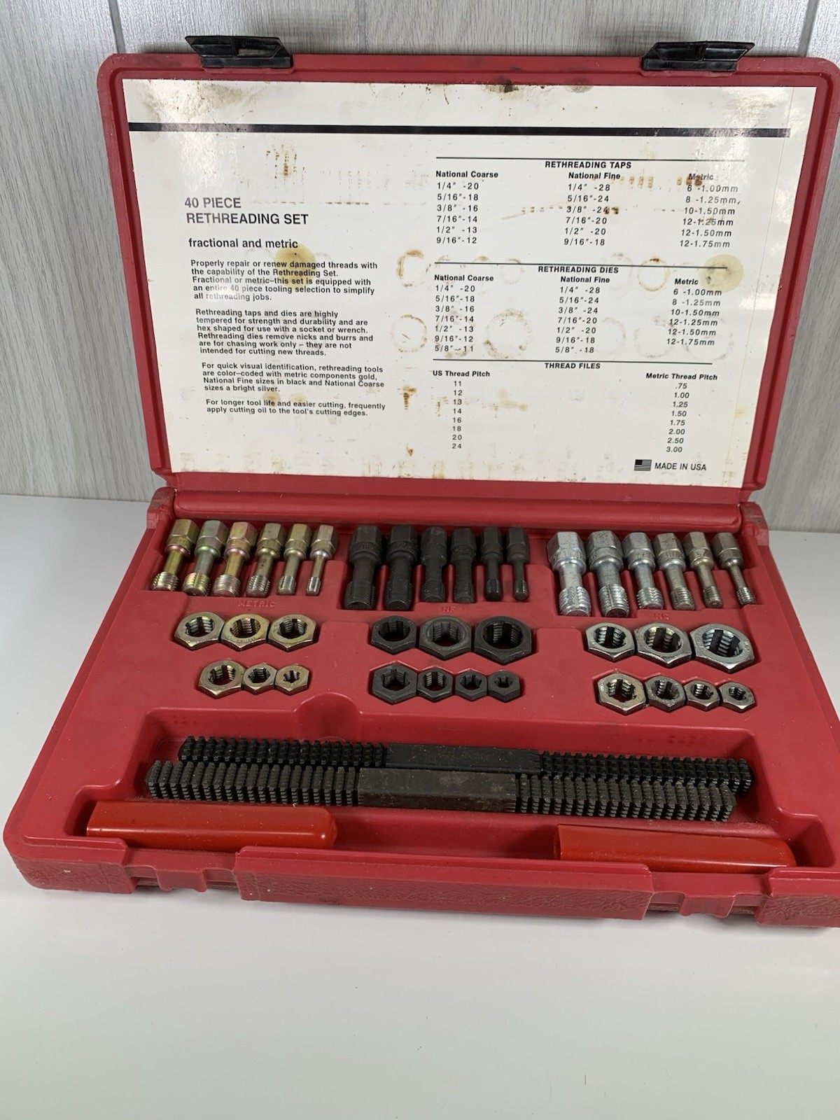 Craftsman 40 Piece Thread Restorer Kit Fractional Standard Metric 52105 USA