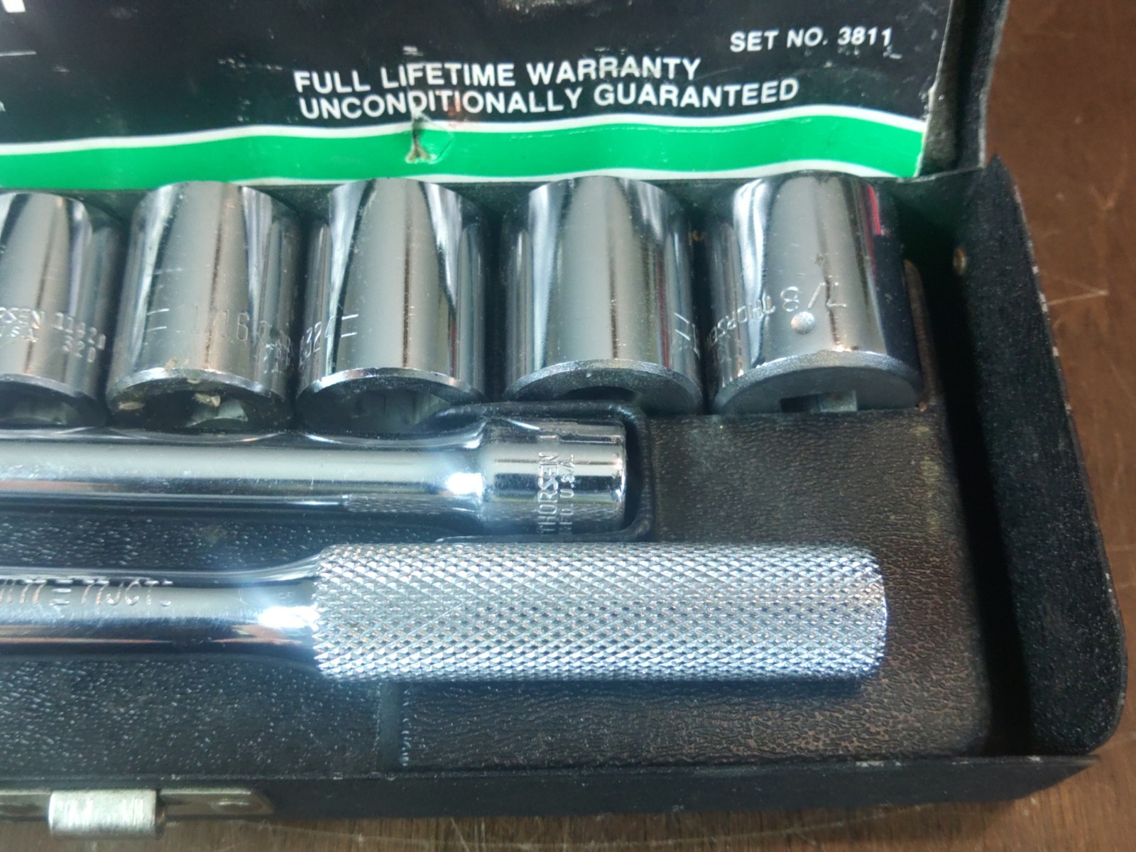 Vintage Thorsen ll 3/8″ Drive SAE Socket Set Metal Case Model Ratchet 3811