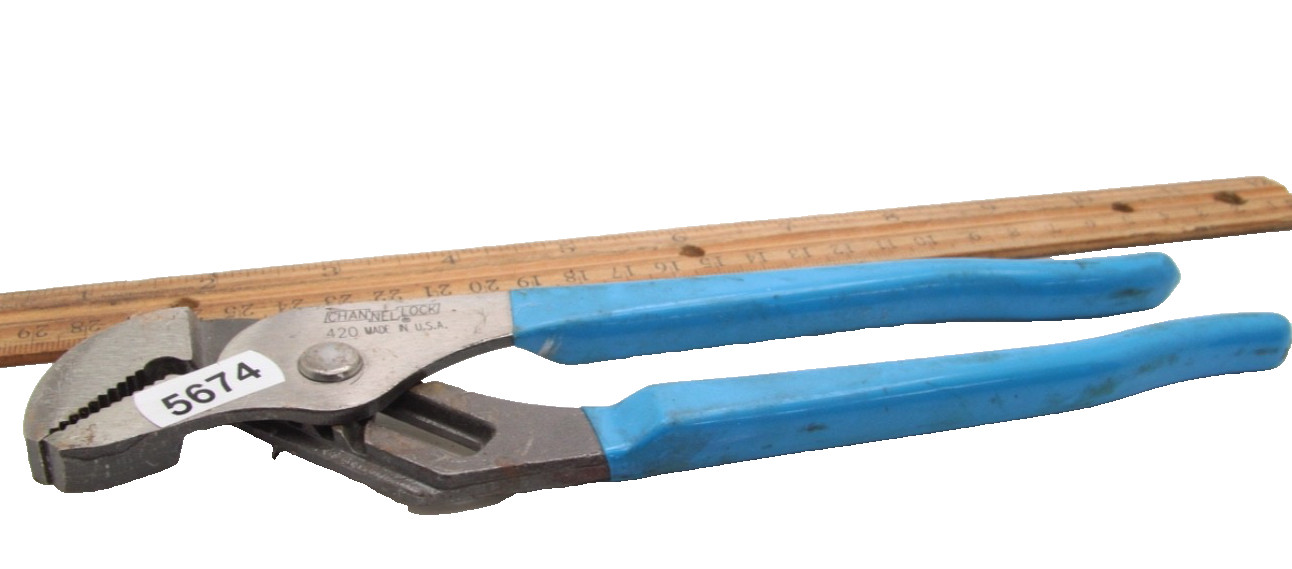 Channellock 420 Tongue & Groove 9″ Long Blue Rubber Grip Pliers USA