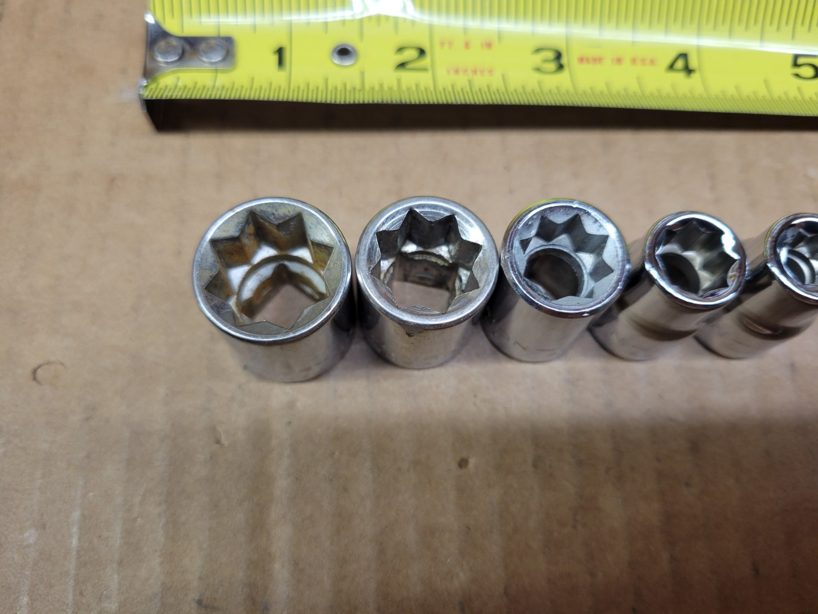 Craftsman USA 5-Piece 3/8″ Drive 8-Point Double Square Socket Set