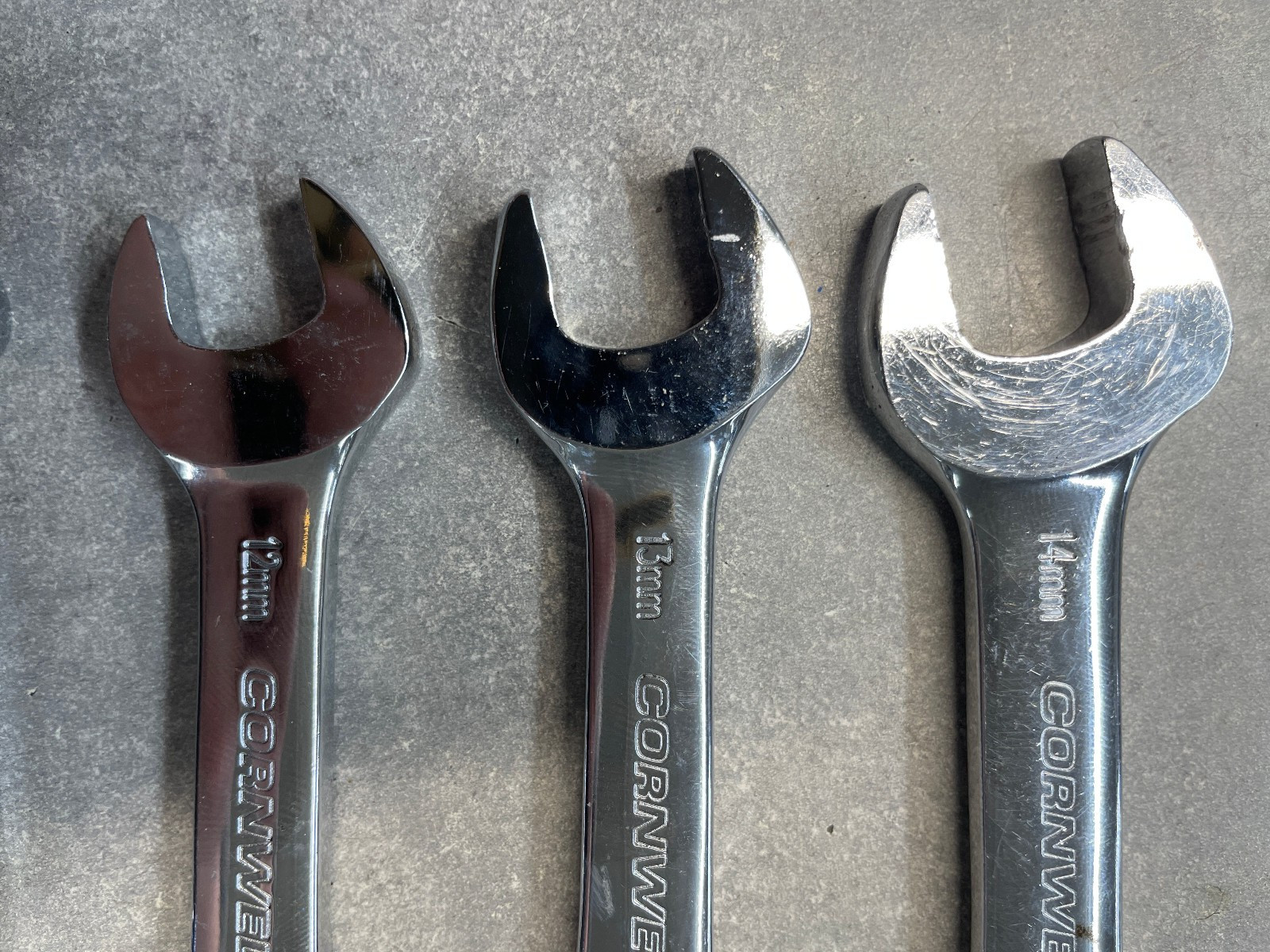Cornwell Tools CRW12MSSB 12 Pc Stubby Metric Ratcheting Wrench Set In Foam Tray